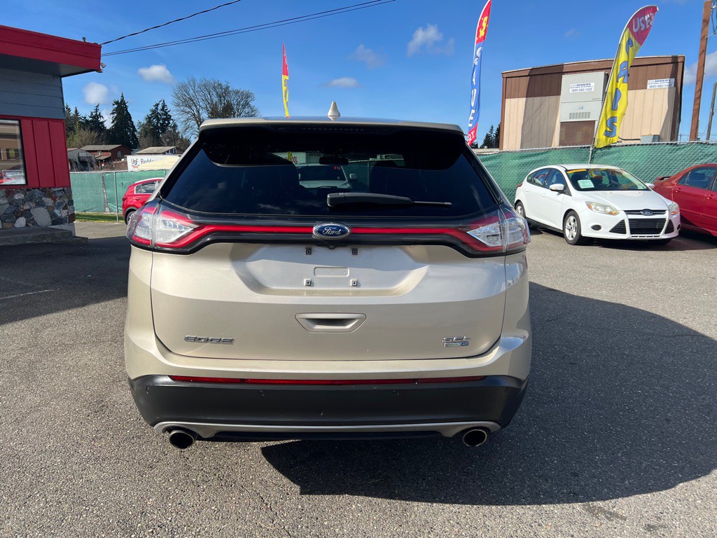 2017 Ford Edge Image 4