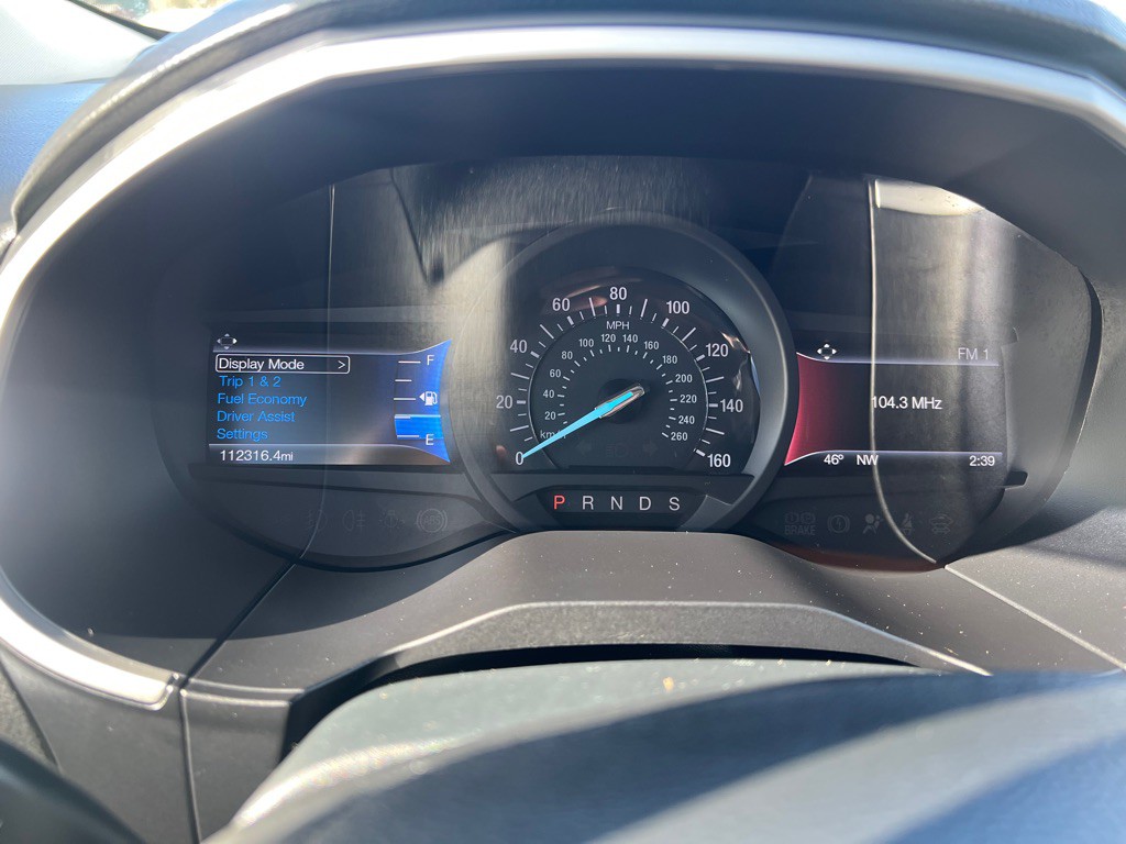 2017 Ford Edge Image 12