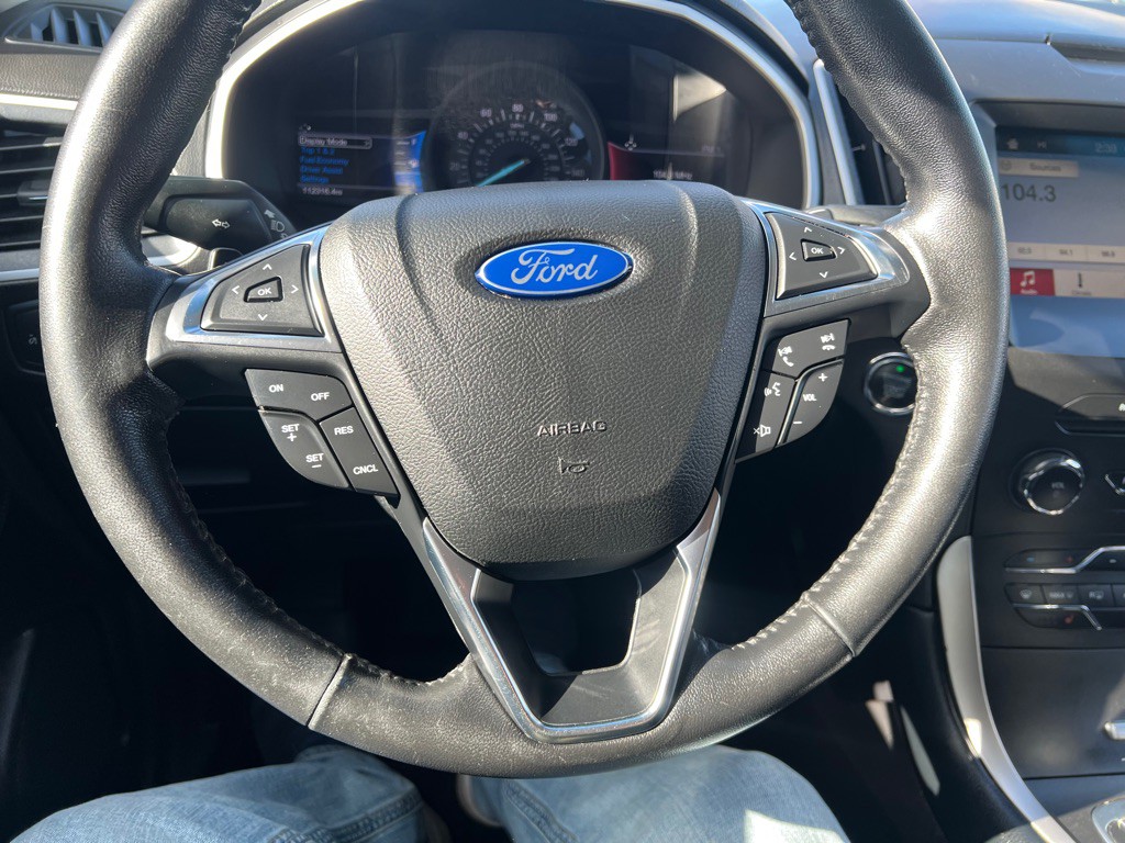 2017 Ford Edge Image 13