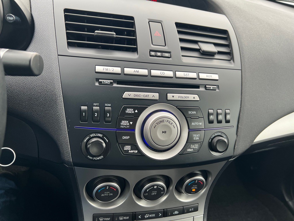 2010 Mazda Mazda3 Image 9