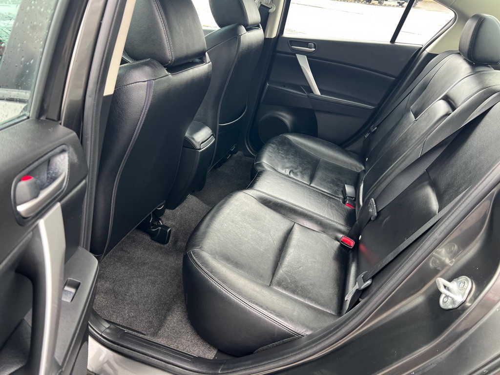 2010 Mazda Mazda3 Image 15