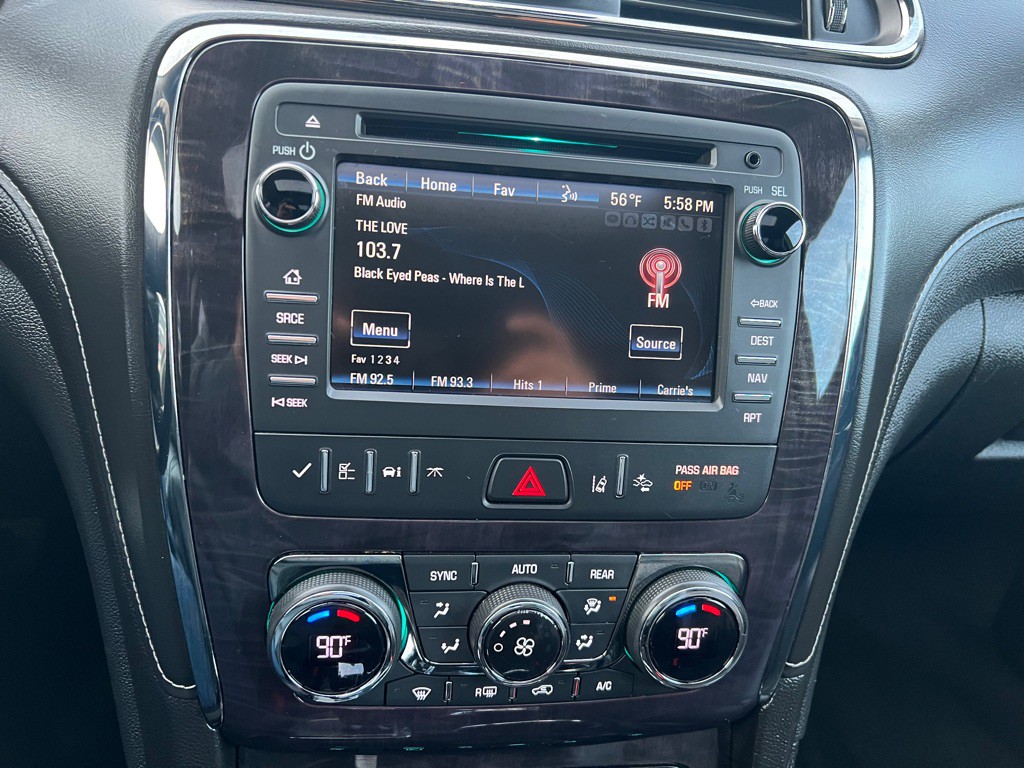 2016 Buick Enclave Image 9