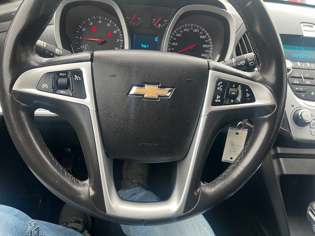 2011 Chevrolet Equinox Image 12