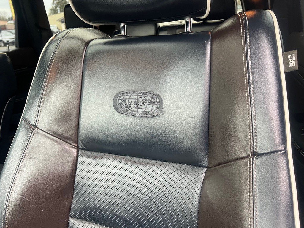 2015 Jeep Grand Cherokee Image 18