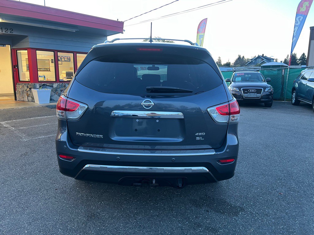 2014 Nissan Pathfinder Image 4