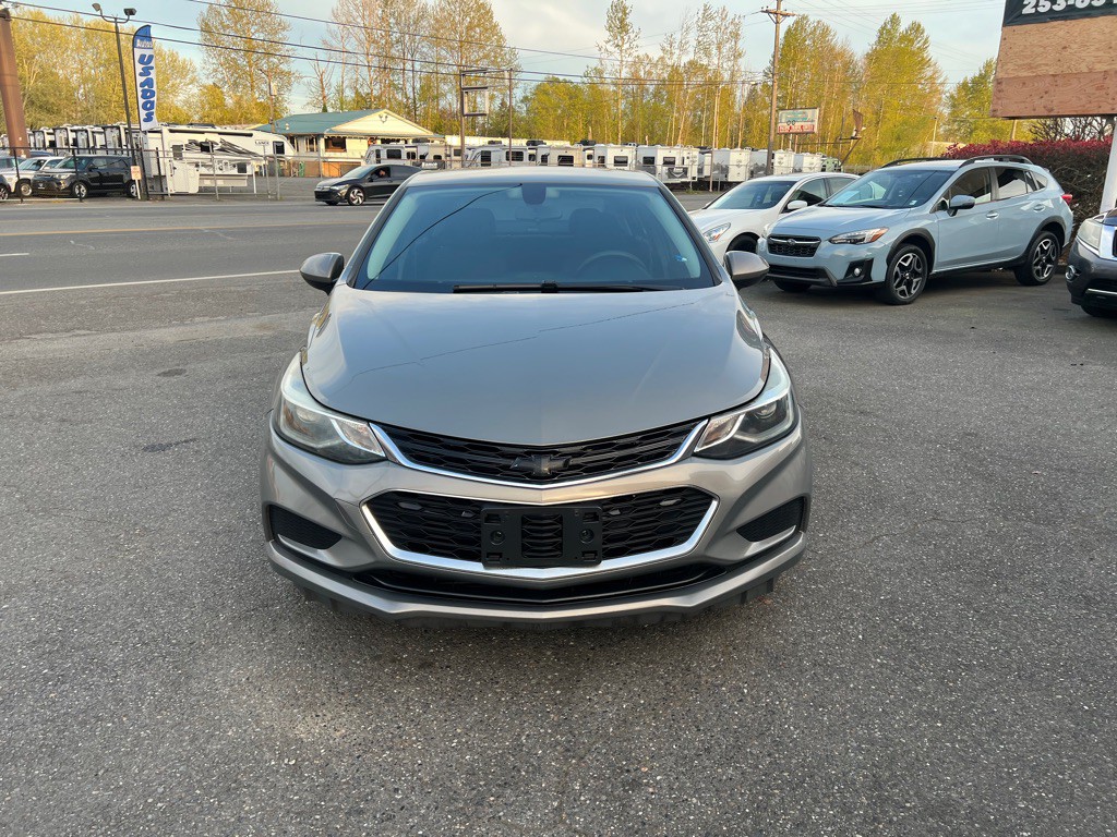 2017 Chevrolet Cruze Image 3