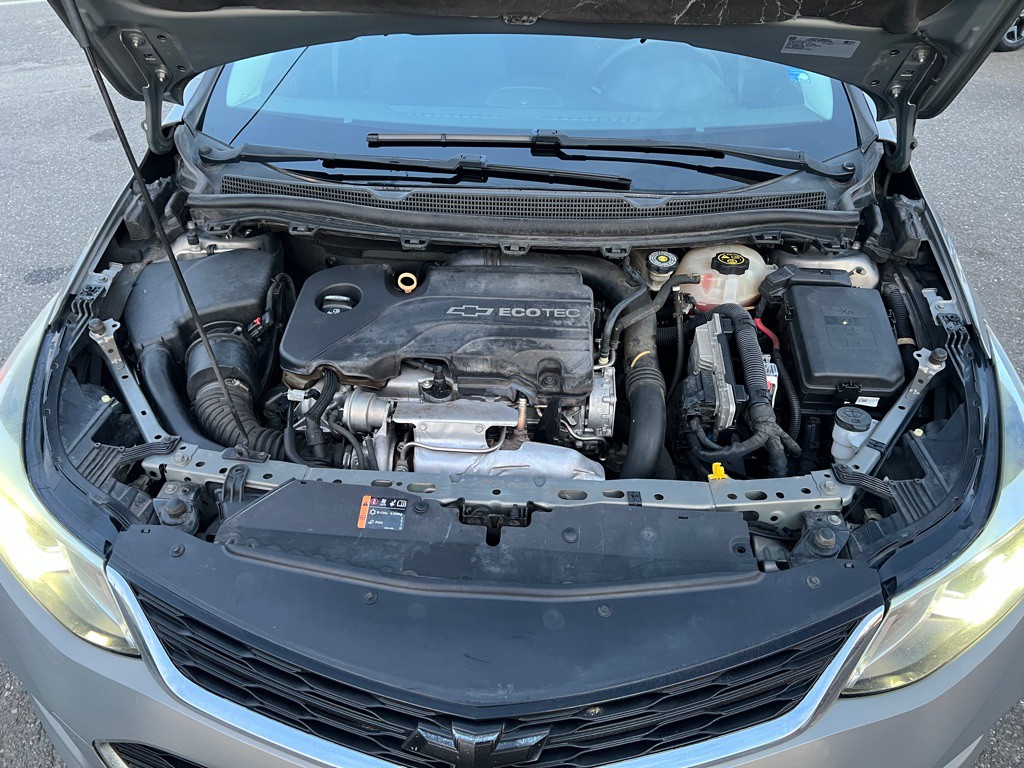 2017 Chevrolet Cruze Image 6