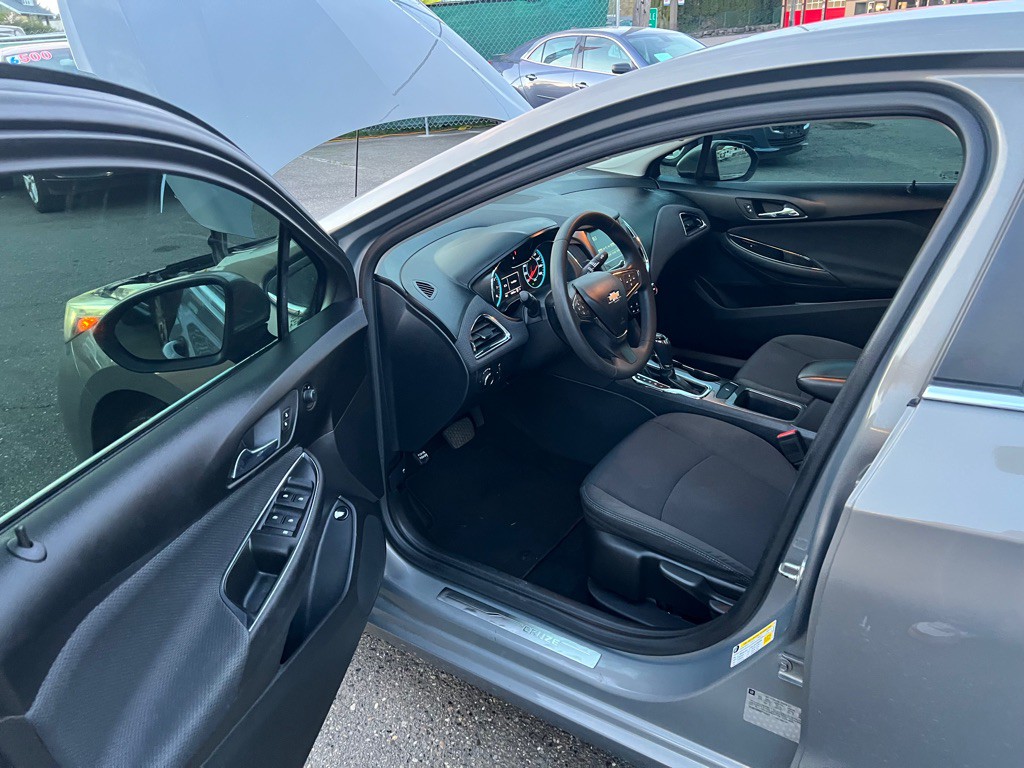 2017 Chevrolet Cruze Image 7