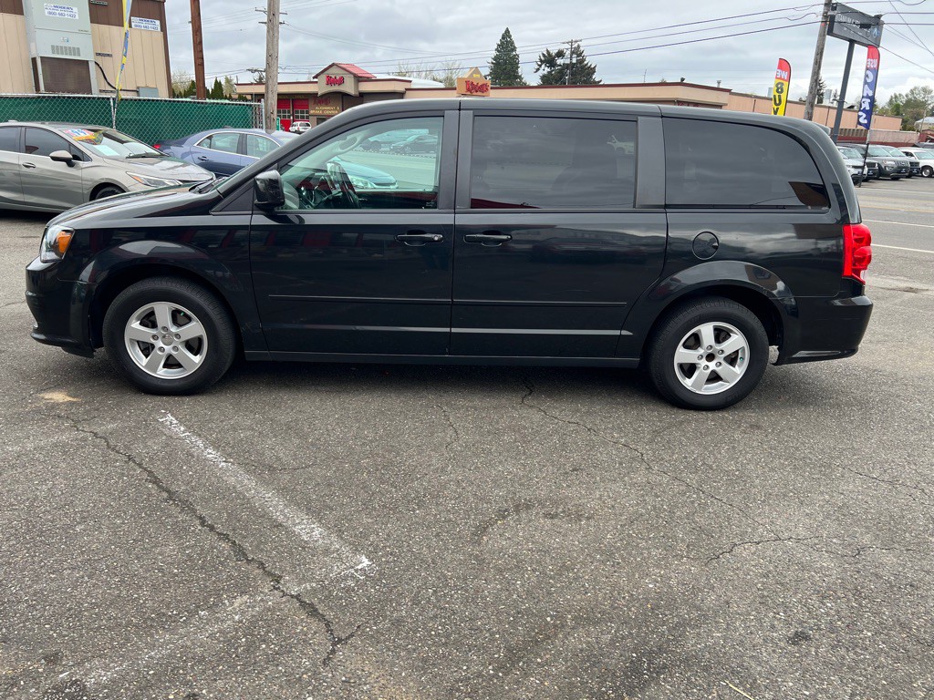 2011 Dodge Grand Caravan Image 1