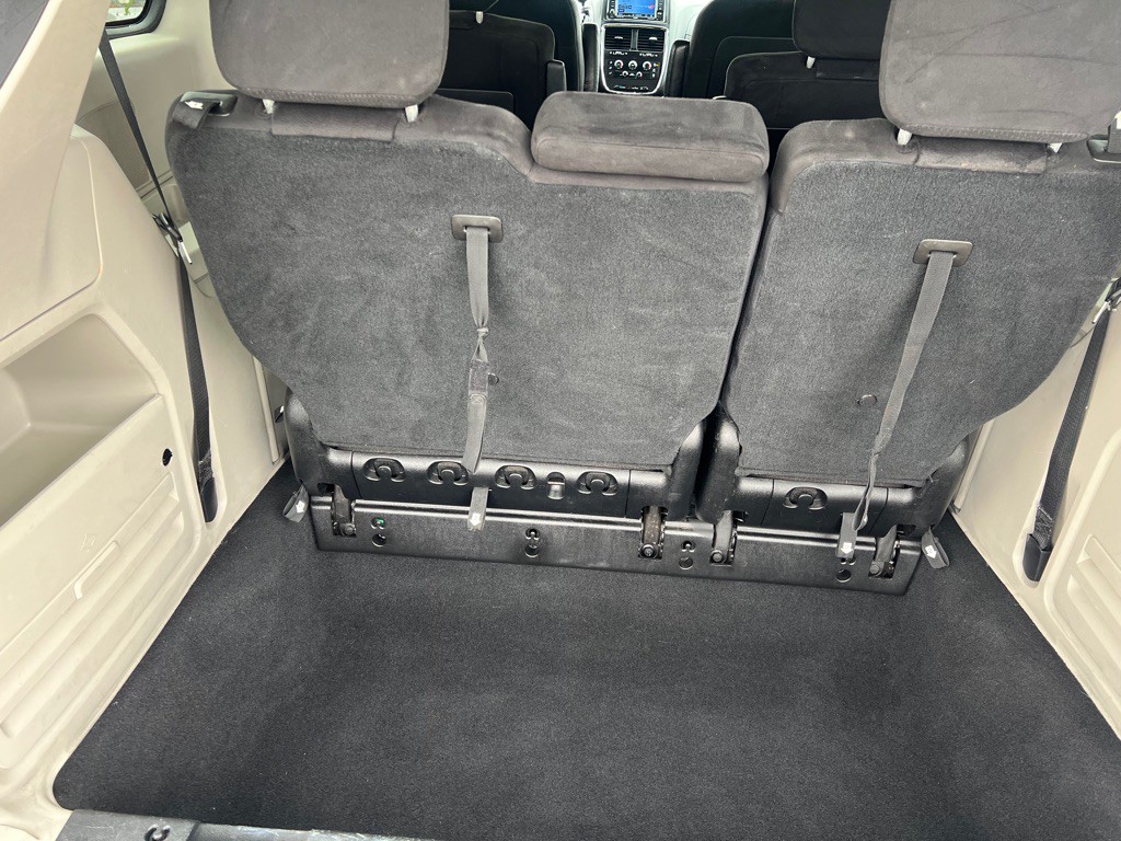 2011 Dodge Grand Caravan Image 17
