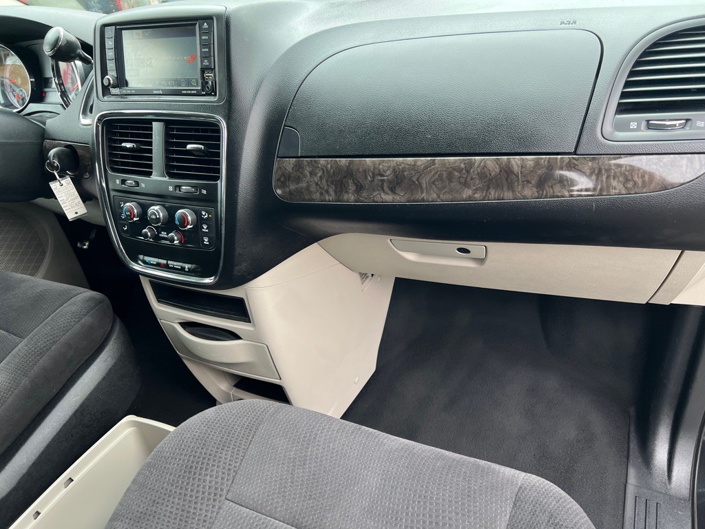 2011 Dodge Grand Caravan Image 20