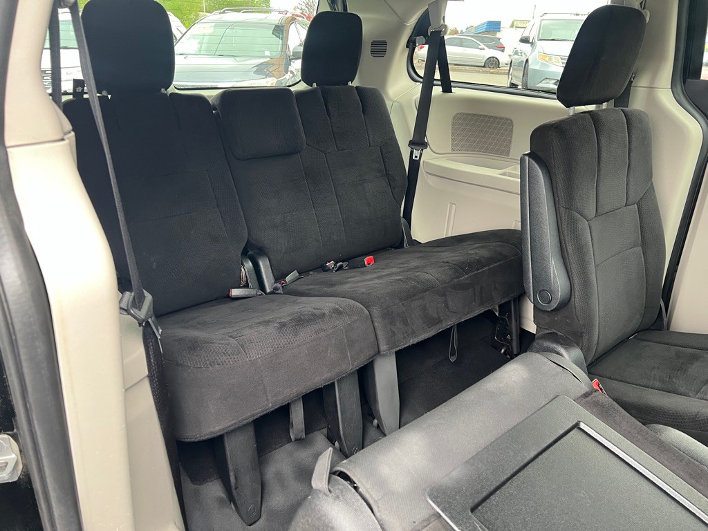 2011 Dodge Grand Caravan Image 21