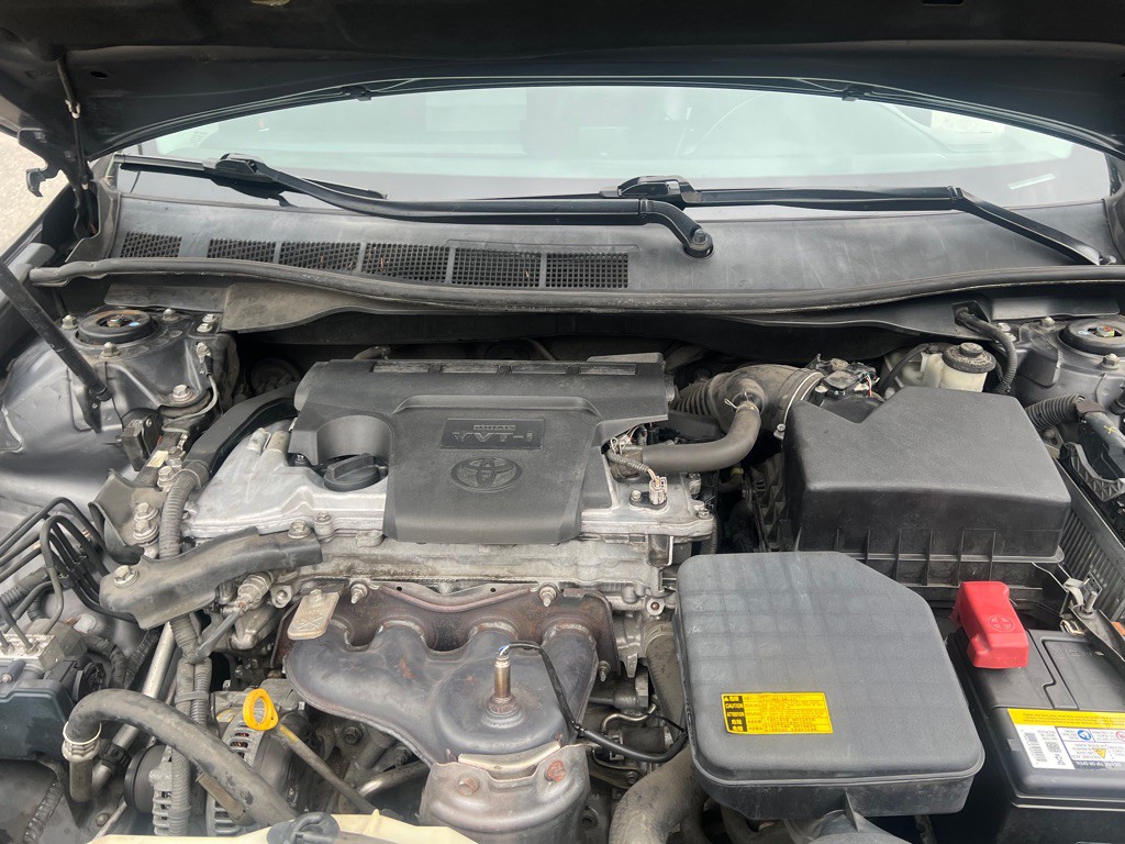 2012 Toyota Camry Image 6