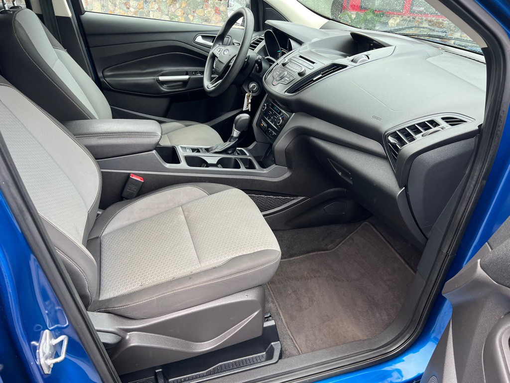 2017 Ford Escape Image 17