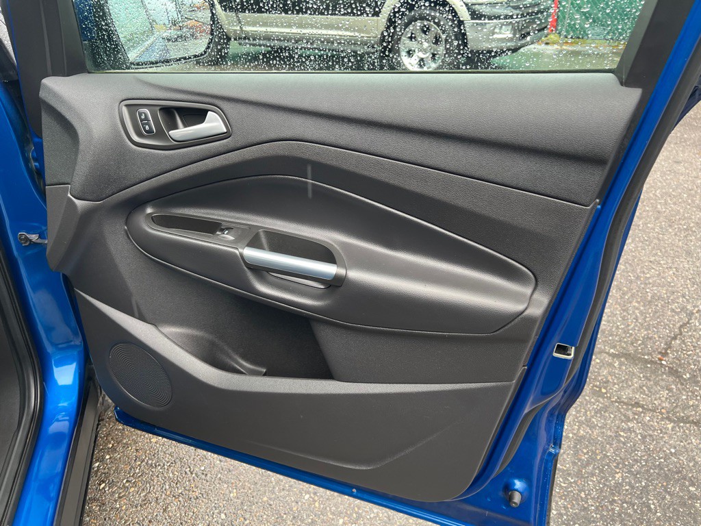 2017 Ford Escape Image 19