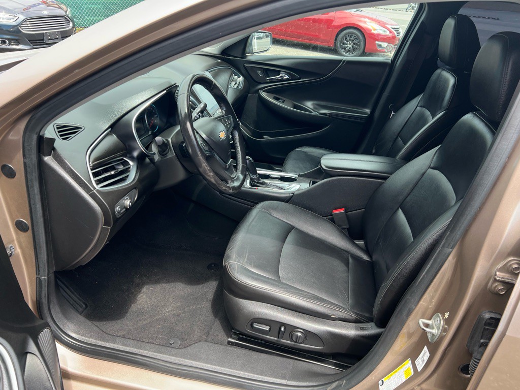 2018 Chevrolet Malibu Image 7