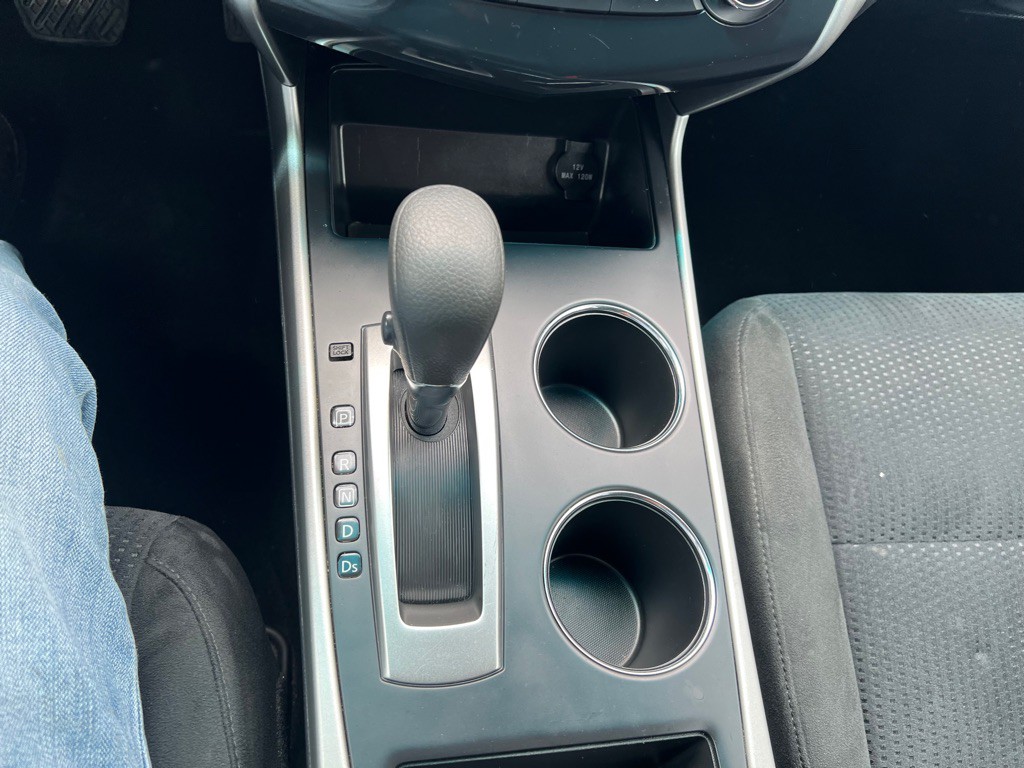 2015 Nissan Altima Image 9