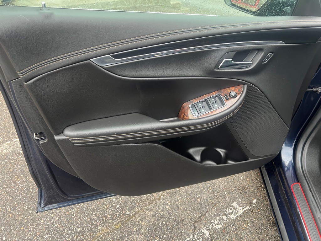 2015 Chevrolet Impala Image 17