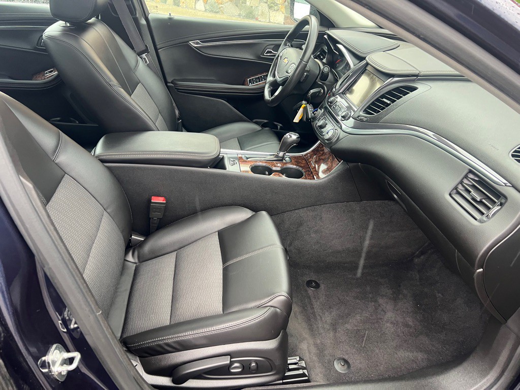 2015 Chevrolet Impala Image 19