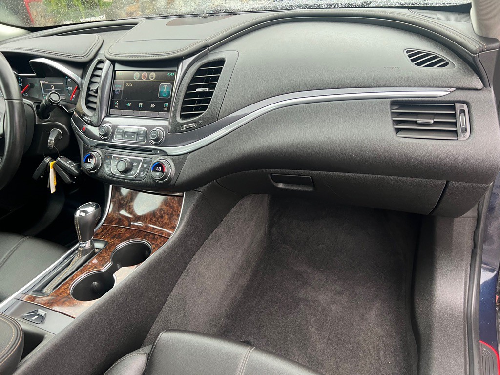2015 Chevrolet Impala Image 22