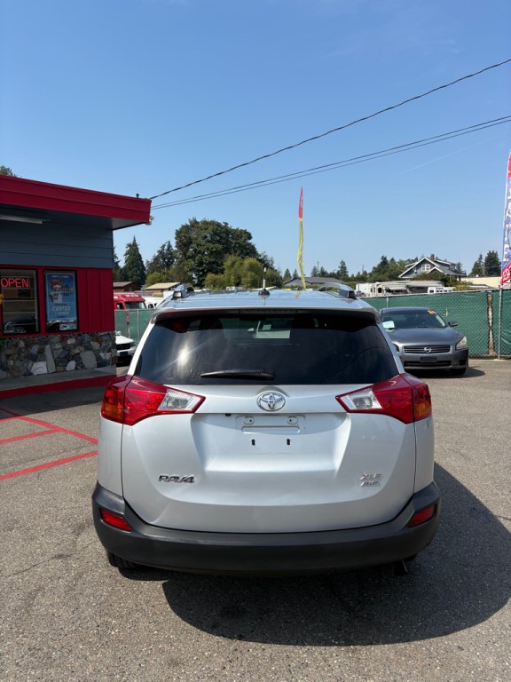 2013 Toyota Rav4 Image 3