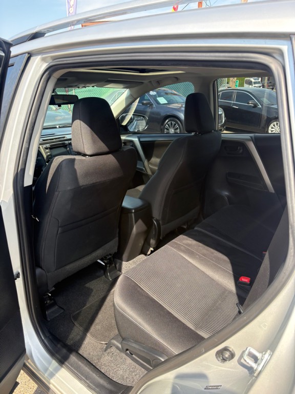 2013 Toyota Rav4 Image 8