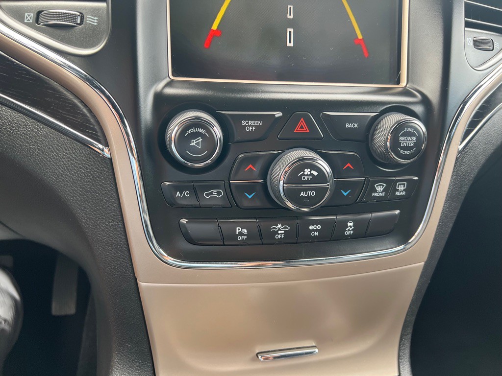 2014 Jeep Grand Cherokee Image 12