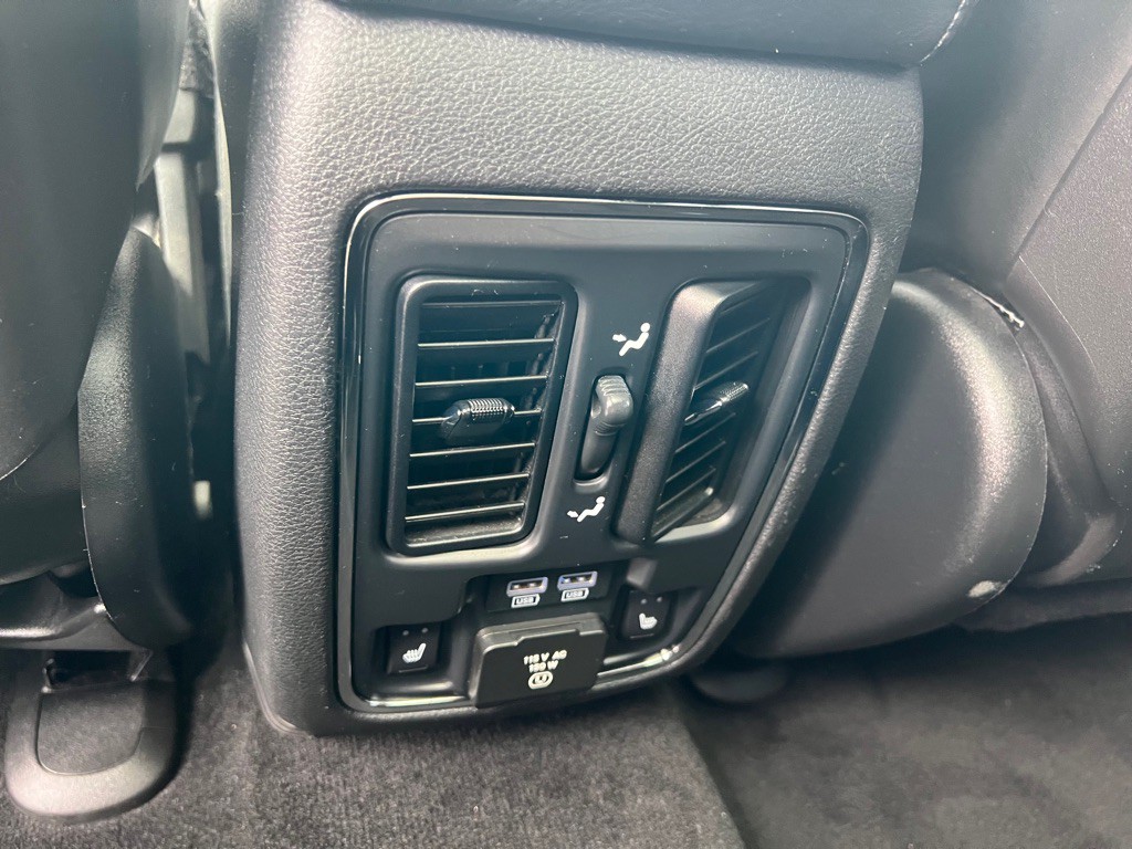 2014 Jeep Grand Cherokee Image 19