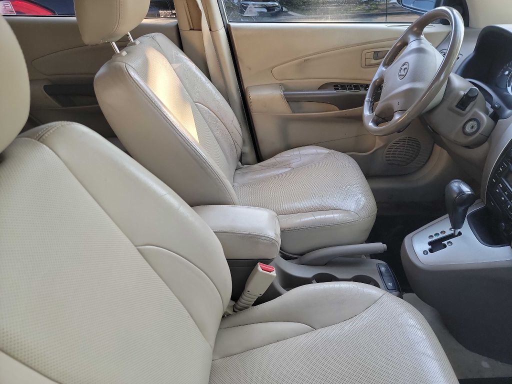 2008 Hyundai Tucson Image 2