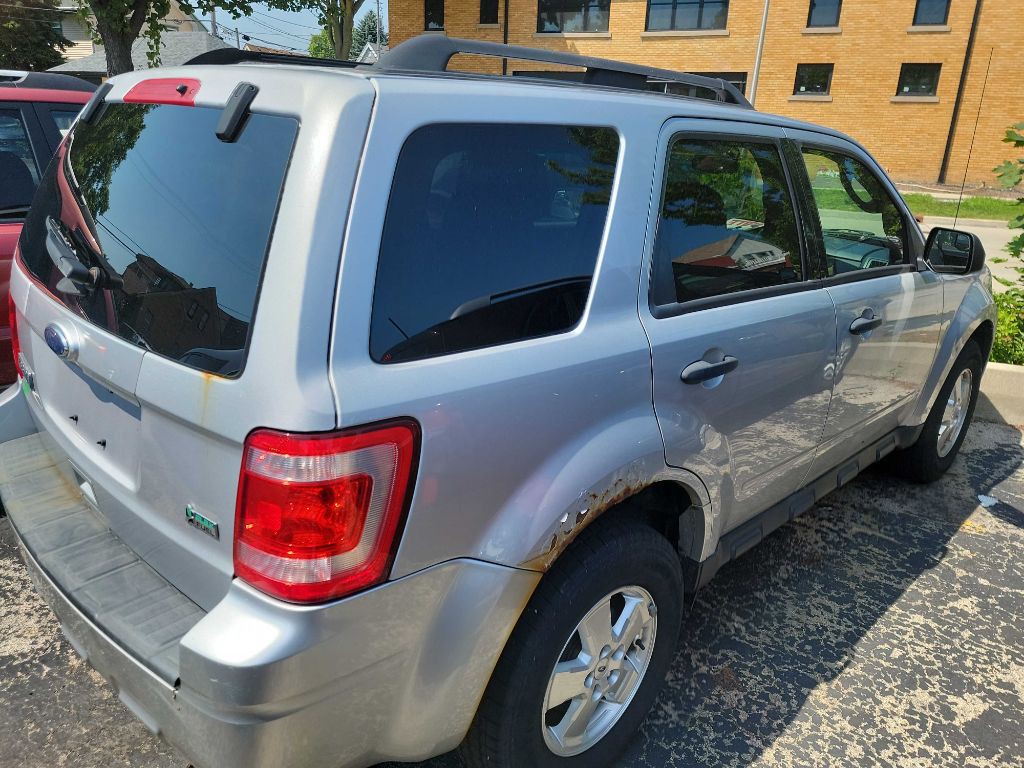 2011 Ford Escape Image 3