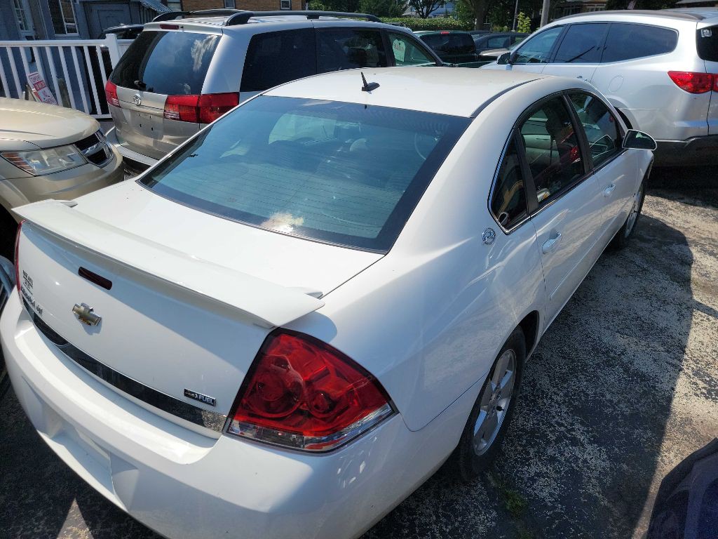 2008 Chevrolet Impala Image 2