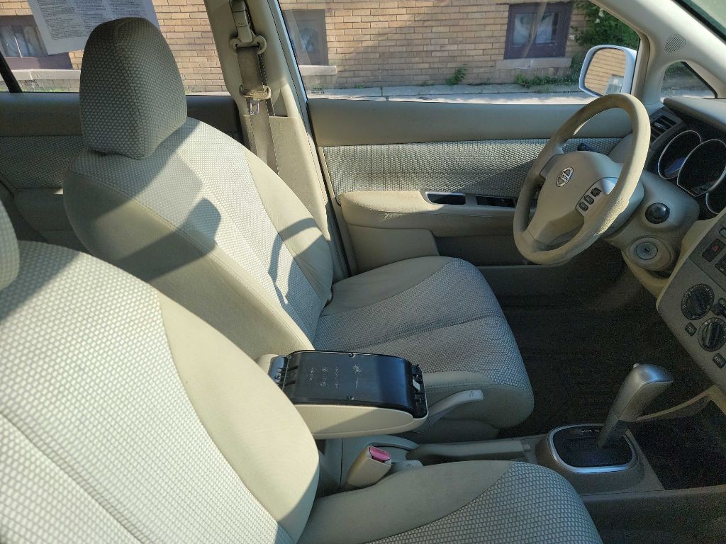 2007 Nissan Versa Image 3