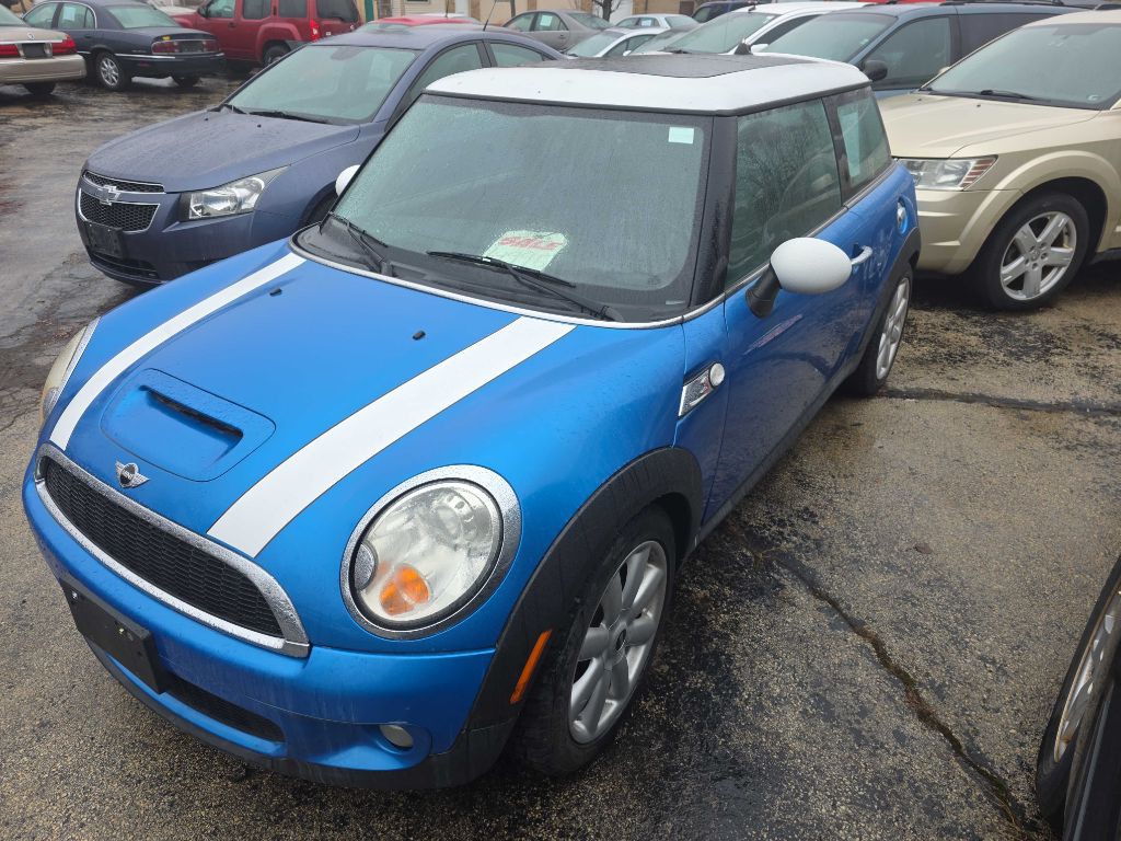 2007 MINI Cooper Image 2