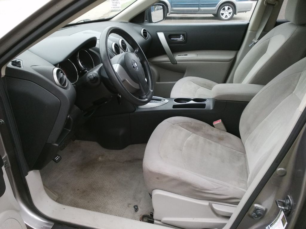 2010 Nissan Rogue Image 6