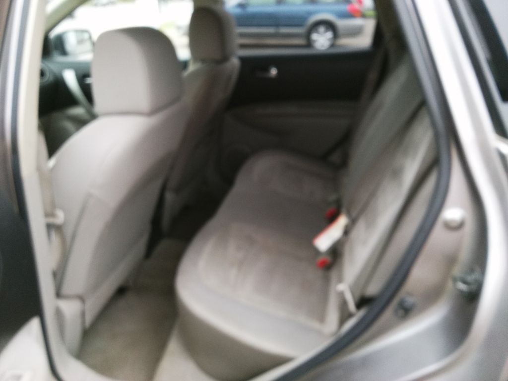 2010 Nissan Rogue Image 7