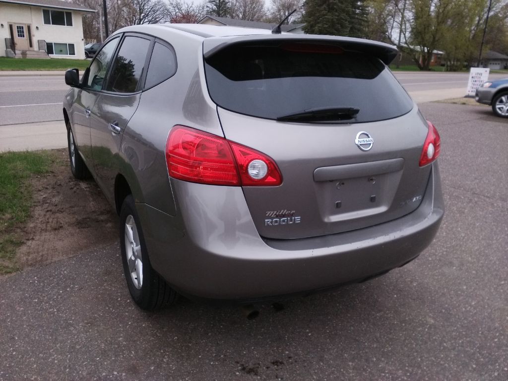 2010 Nissan Rogue Image 9
