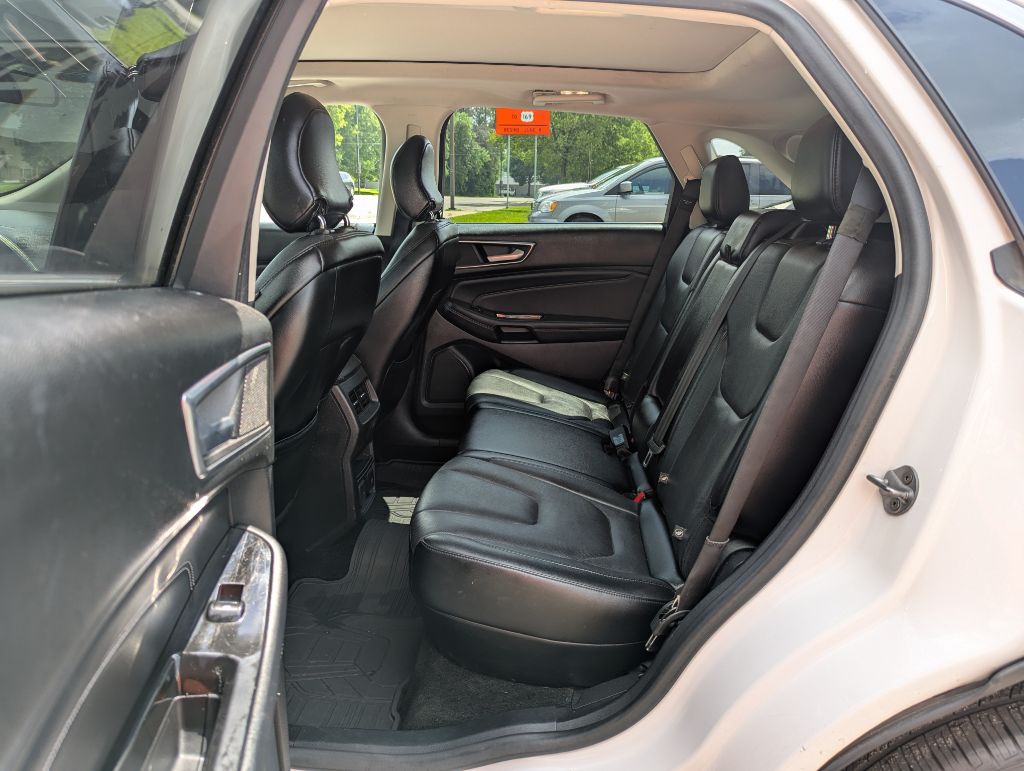 2015 Ford Edge Image 7