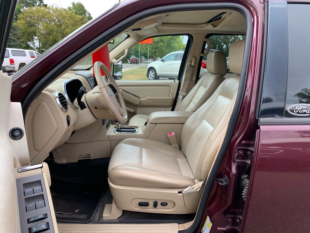 2007 Ford Explorer Image 6
