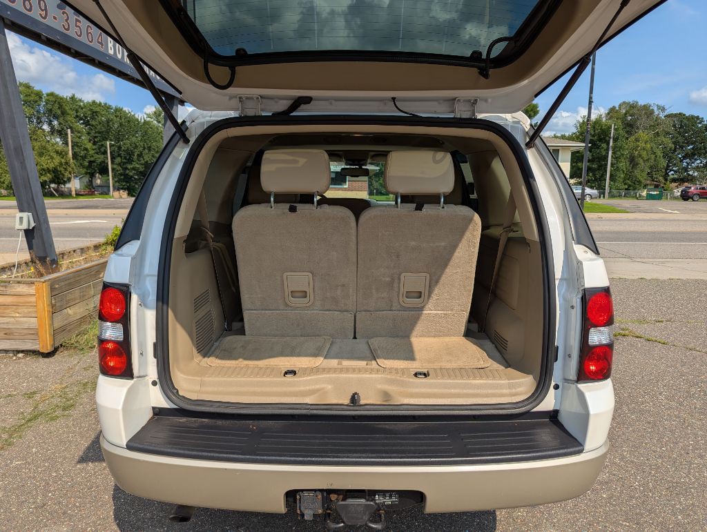 2010 Ford Explorer Image 7