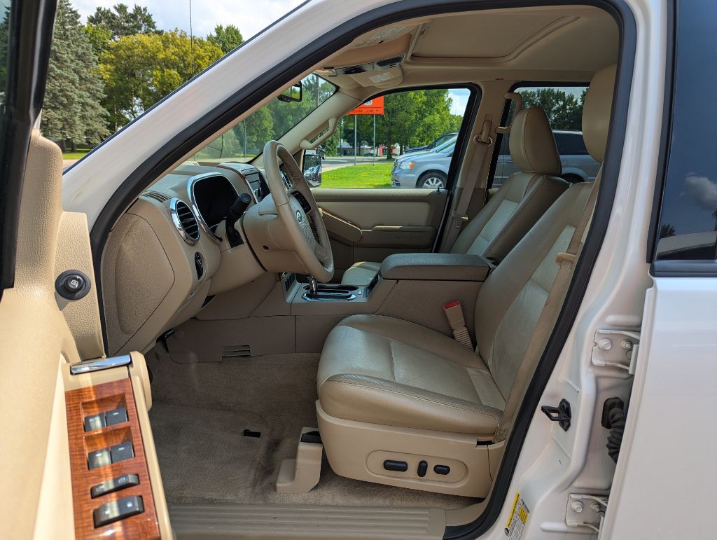 2010 Ford Explorer Image 14