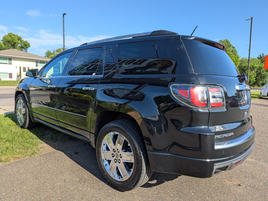 2016 GMC Acadia Image 11