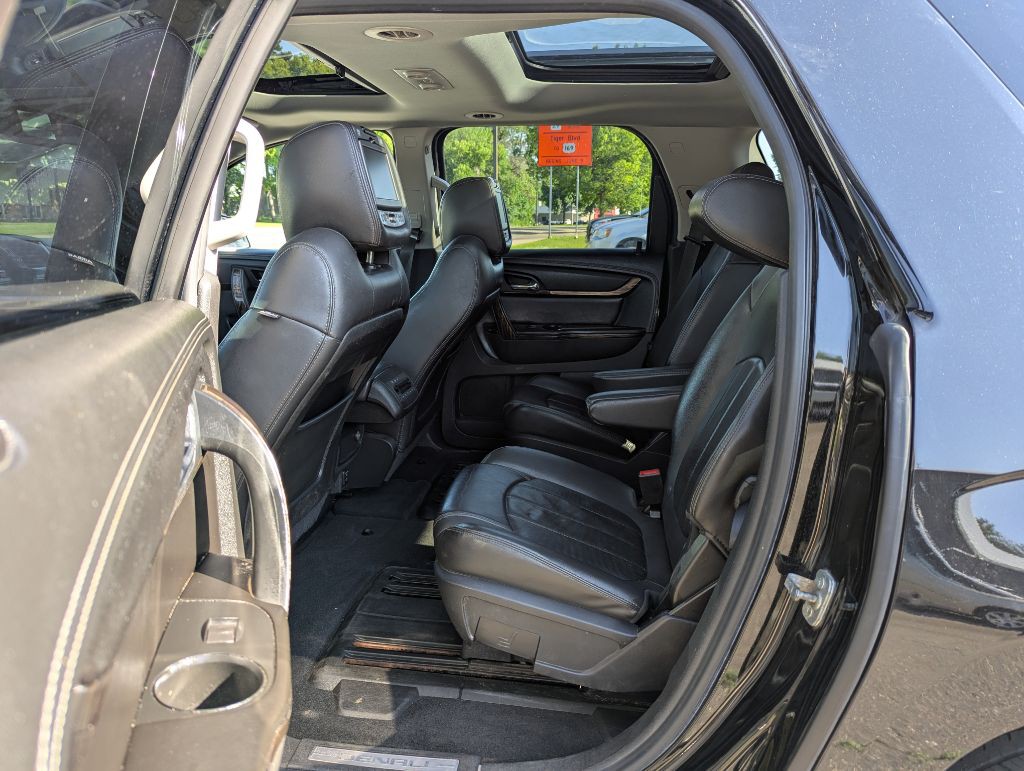 2016 GMC Acadia Image 13