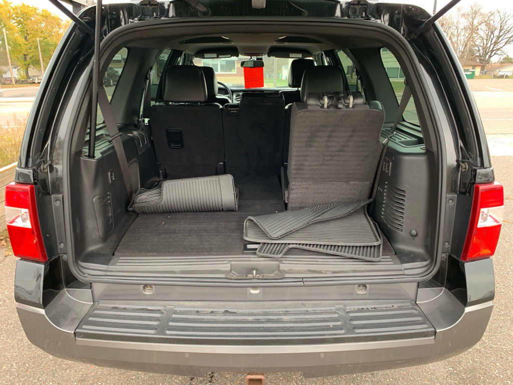 2011 Ford Expedition Image 10