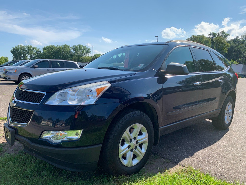 2011 Chevrolet Traverse Image 3