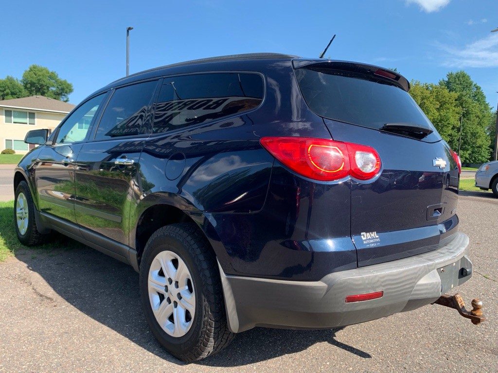 2011 Chevrolet Traverse Image 4