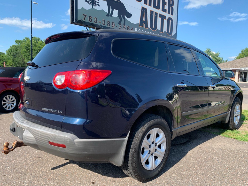 2011 Chevrolet Traverse Image 5