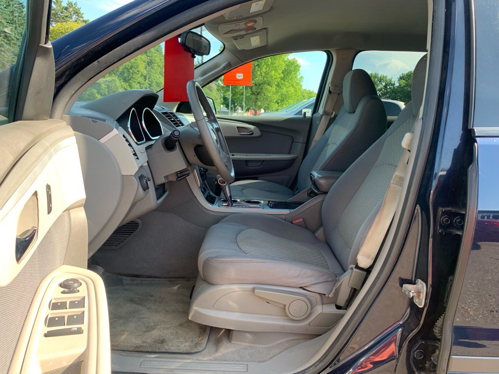 2011 Chevrolet Traverse Image 6