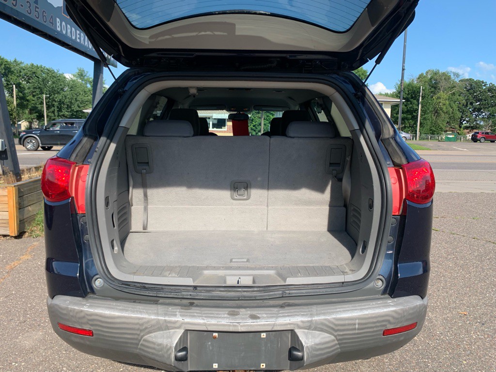 2011 Chevrolet Traverse Image 10
