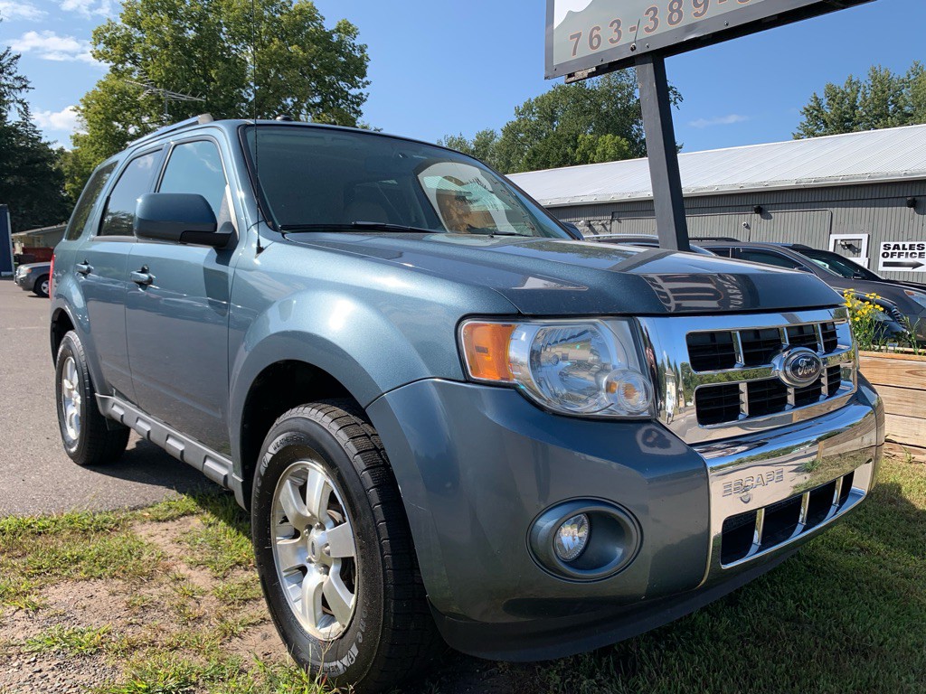 2010 Ford Escape Image 2