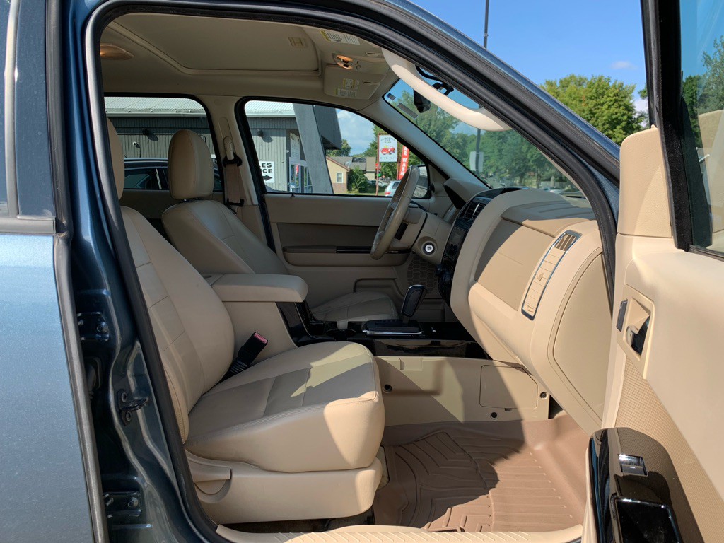 2010 Ford Escape Image 8